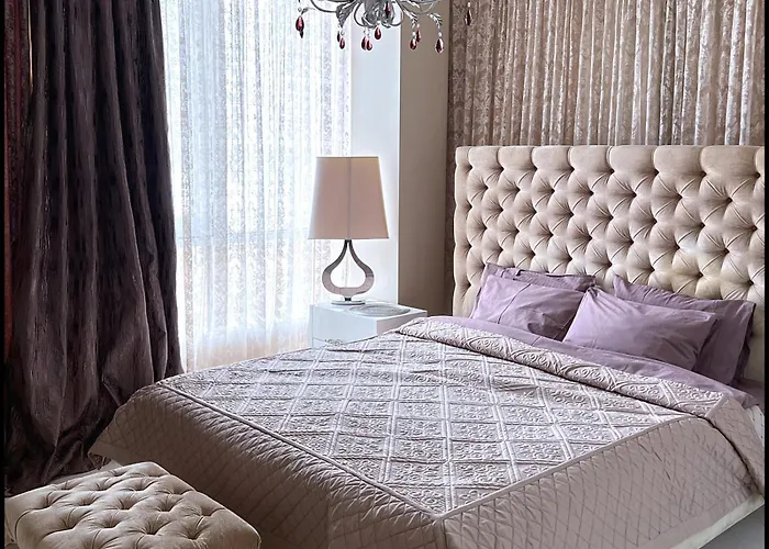 Apartment Garden View